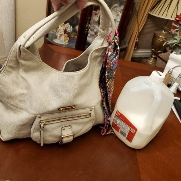 Euc Michael Kors White Leather Shouder Bag Purse - Picture 8 of 10